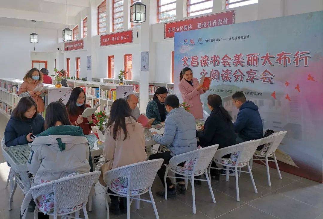 高明区图书馆最新项目，现代化阅读空间打造纪实